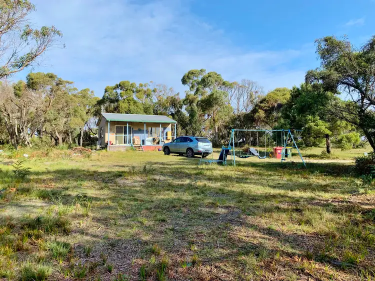 12 Fairway Avenue, Lulworth TAS 7252