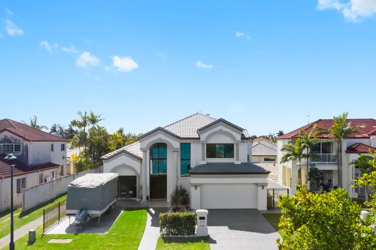 12 Serenity Boulevard, Helensvale QLD 4212
