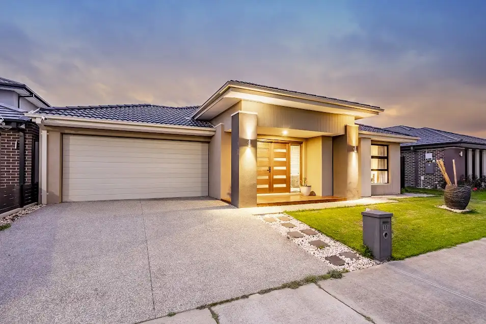 Main view of Homely house listing, 18 Lonarto Avenue, Clyde North VIC 3978