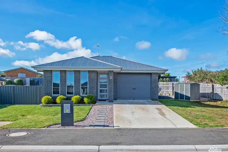 2 Executive Close, Romaine TAS 7320