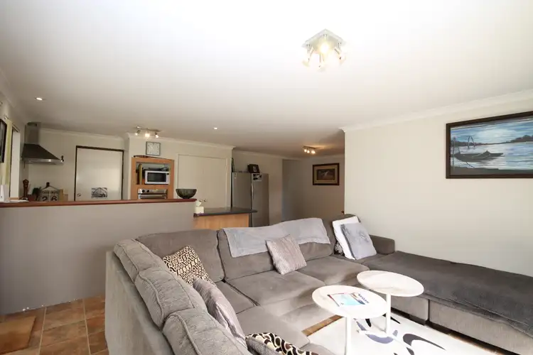 Sixth view of Homely house listing, 6 Borya Bend, Glen Iris WA 6230