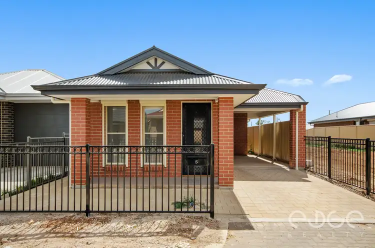 5 Dawson Lane, Smithfield Plains SA 5114
