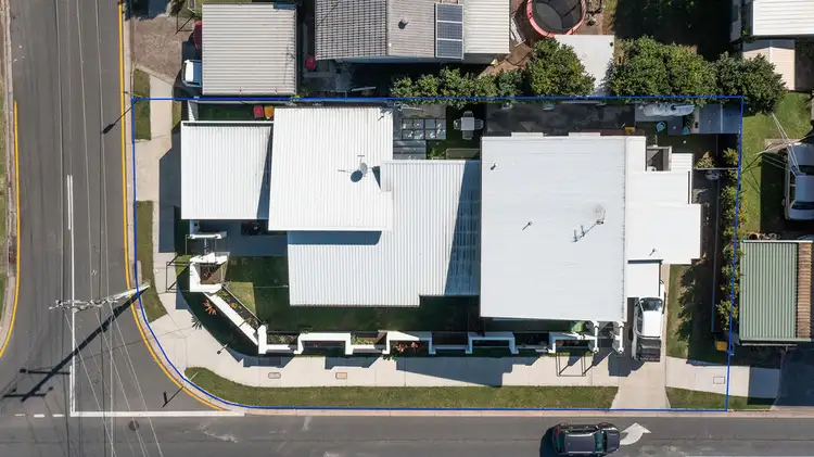 Third view of Homely semi-detached listing, 1/1 Heeb Street, Bundall QLD 4217