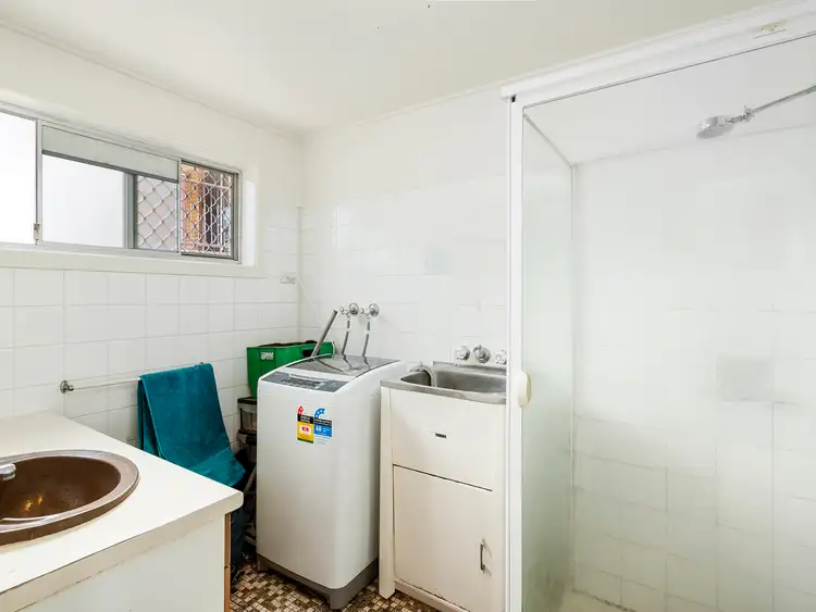 Sixth view of Homely unit listing, 2/10 Rose Street, Tweed Heads West NSW 2485