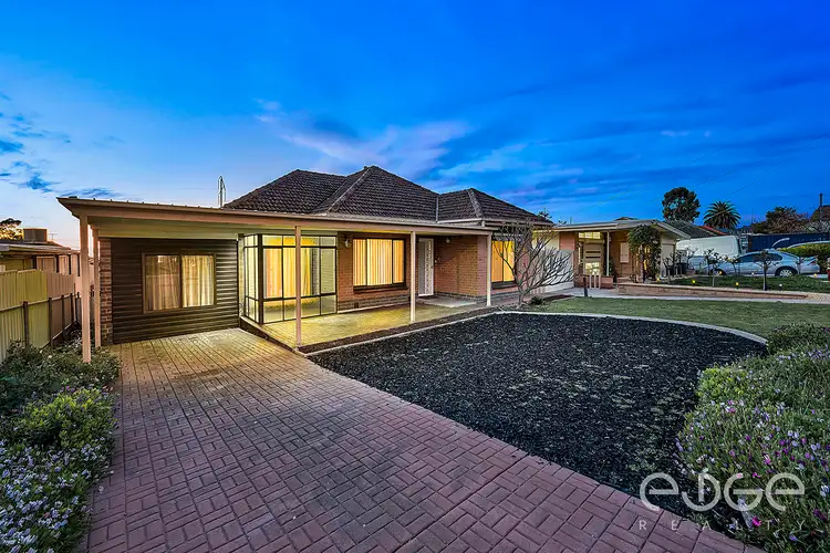 21 Marsh Avenue, Para Hills SA 5096