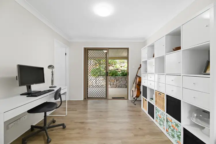 Fourth view of Homely house listing, 32 Falconglen Pl, Ferny Grove QLD 4055