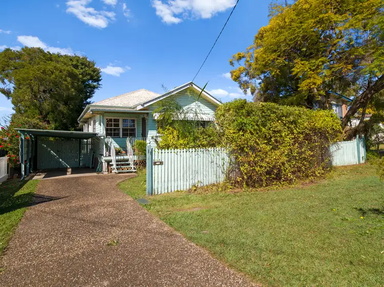 11 Hedge Street, Strathpine QLD 4500