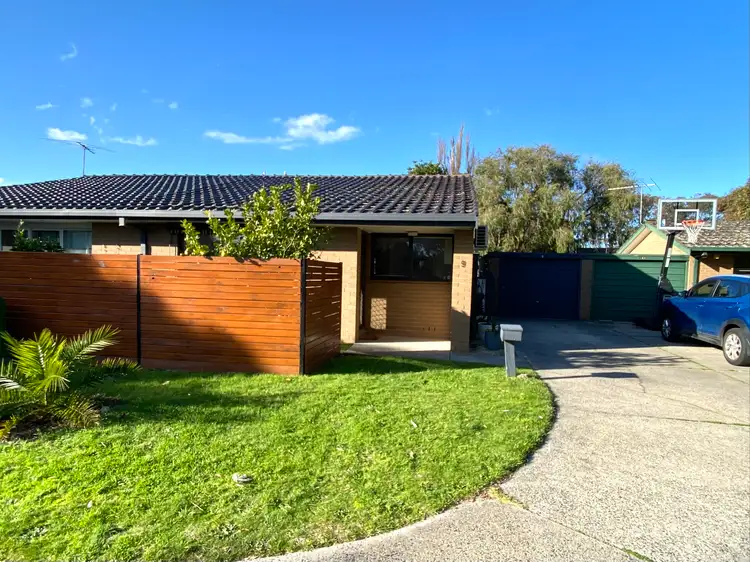 9 Chelbara Court, Chelsea VIC 3196