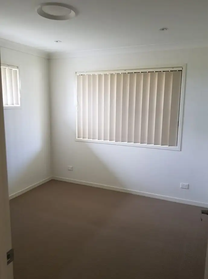 Fifth view of Homely semi-detached listing, 2/11 Alfred Street, Dalby QLD 4405