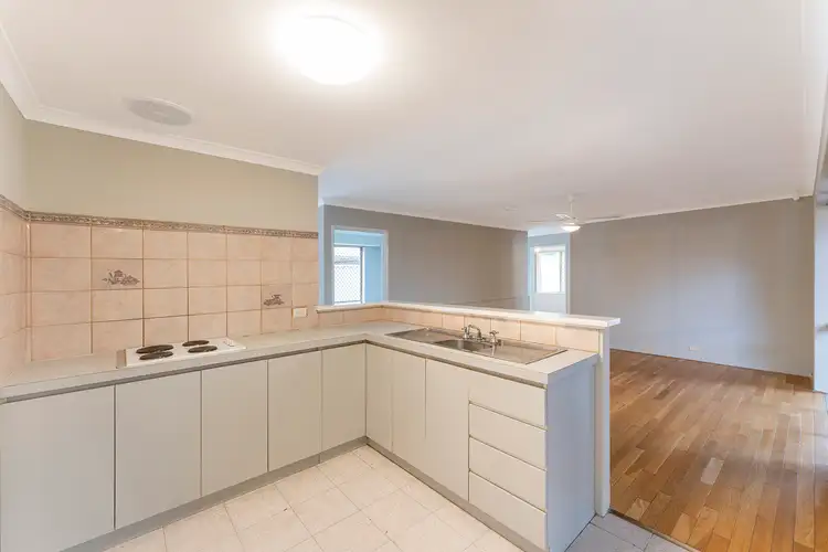 Sixth view of Homely house listing, 24 Cocos Court, Warnbro WA 6169