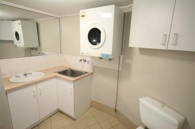 Fifth view of Homely apartment listing, 123 Main St,, Kangaroo Point QLD 4169