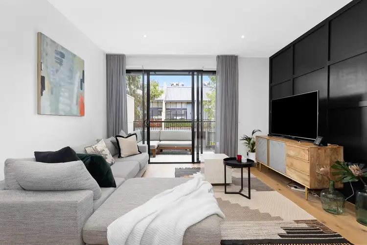 Sixth view of Homely townhouse listing, 18 Central Park Walk, Cheltenham VIC 3192