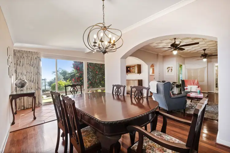 6 Ward Avenue, Greenmount WA 6056