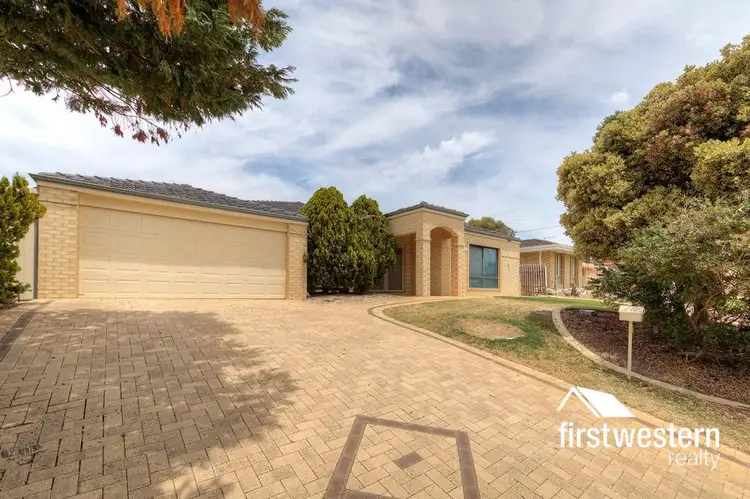 22 Mousehole Crescent, Yanchep WA 6035