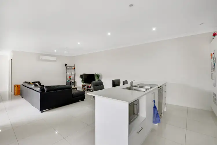 Second view of Homely unit listing, 1/15 Bellavista Circuit, Beaconsfield QLD 4740