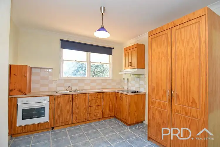 Seventh view of Homely house listing, 3 Murray Court, Red Cliffs VIC 3496
