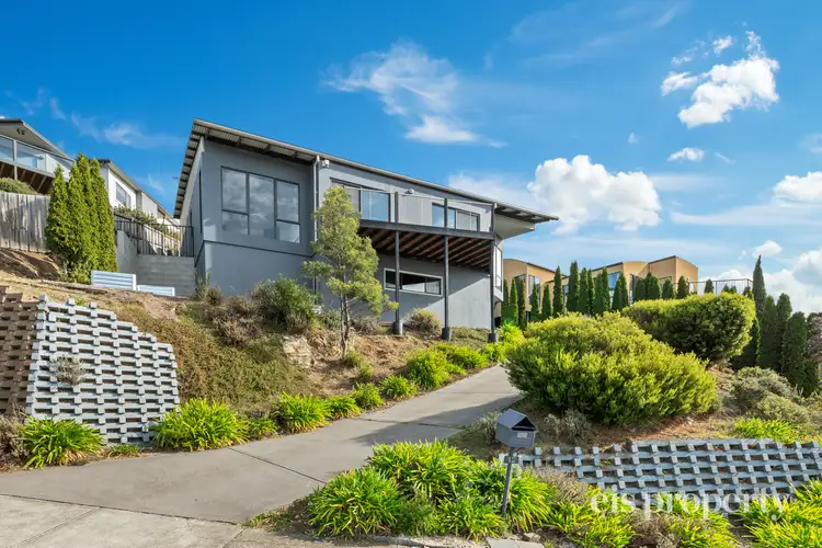 12 Nathan Street, Berriedale TAS 7011