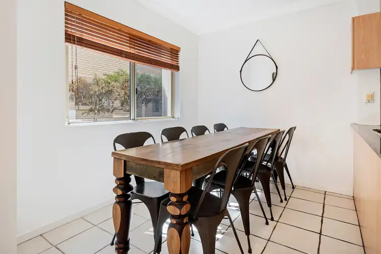 Seventh view of Homely apartment listing, 2/19 Britannia Avenue, Broadbeach QLD 4218