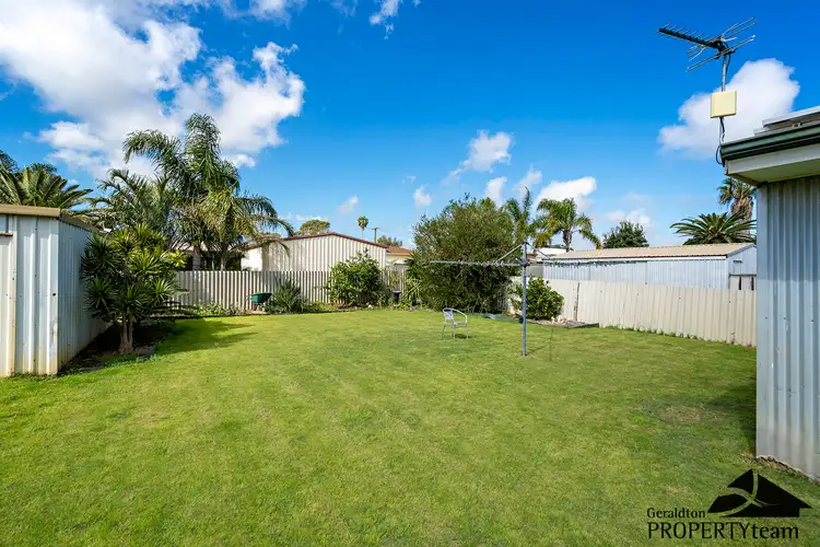 Fifth view of Homely house listing, 15 Clematis Crescent, Utakarra WA 6530