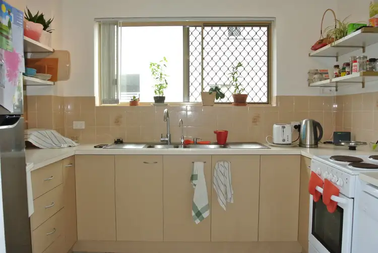 Fifth view of Homely unit listing, 3/28 Dickenson Street, Carina QLD 4152