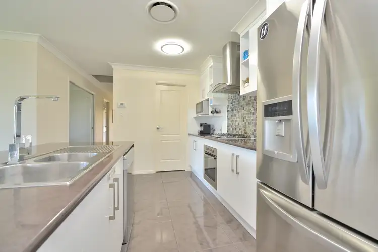 Fifth view of Homely house listing, 8 Dartmouth Close, Clinton QLD 4680