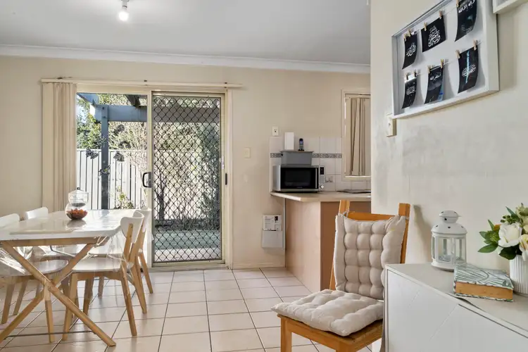 Seventh view of Homely townhouse listing, 3/32 William Street, Lurnea NSW 2170