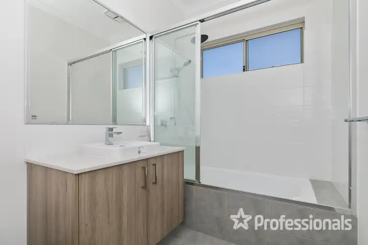 Sixth view of Homely house listing, 19 Faroe Way, The Vines WA 6069