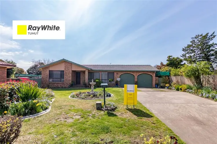 5 Smiles Street, Tumut NSW 2720