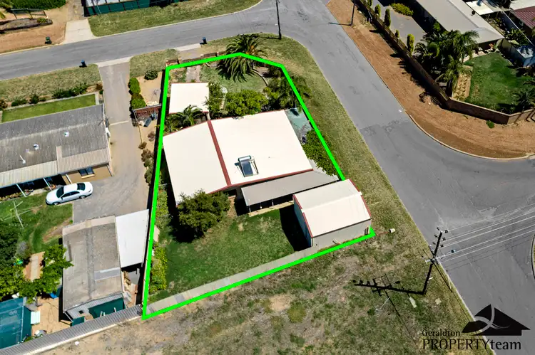 1 Kenny Crescent, Rangeway WA 6530