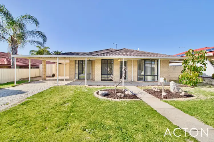 70 Gnangara Drive, Waikiki WA 6169