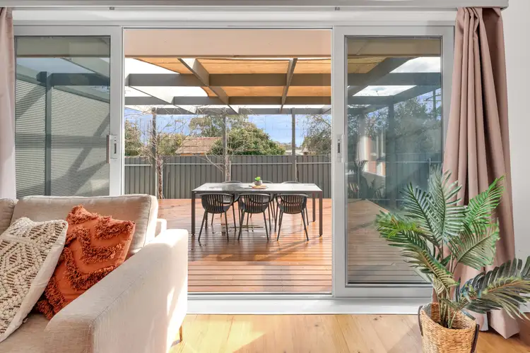 2 Agnes Street, Christie Downs SA 5164