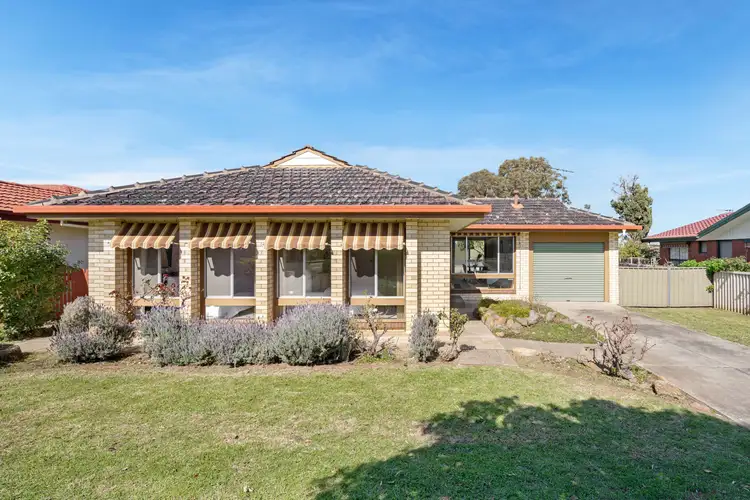 33 Grand Central Avenue, Hallett Cove SA 5158