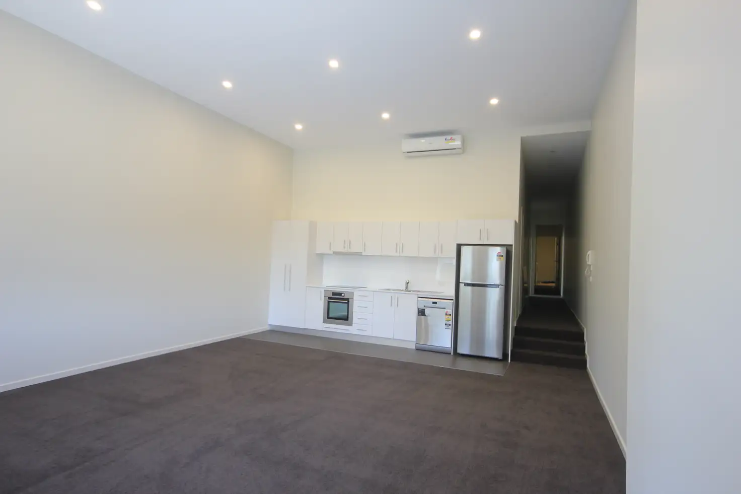 Main view of Homely unit listing, 1/156 Railway Parade, Kogarah NSW 2217