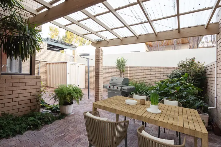 4/8 Wavertree Place, Leederville WA 6007