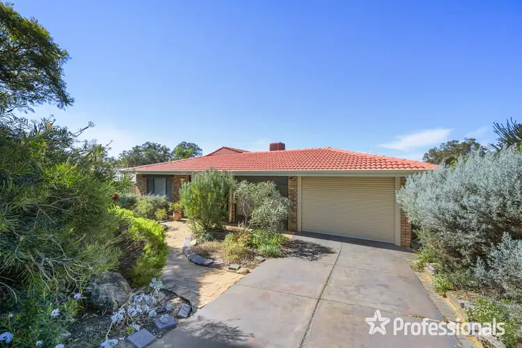 Second view of Homely house listing, 7 Thirroul Grove, Kingsley WA 6026