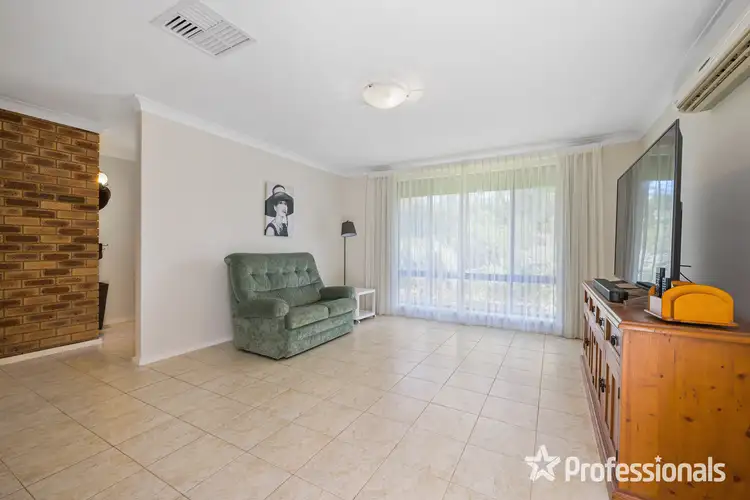 Sixth view of Homely house listing, 7 Thirroul Grove, Kingsley WA 6026