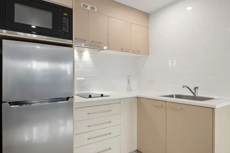 Sixth view of Homely apartment listing, 2/41 Fortescue Street, Spring Hill QLD 4000