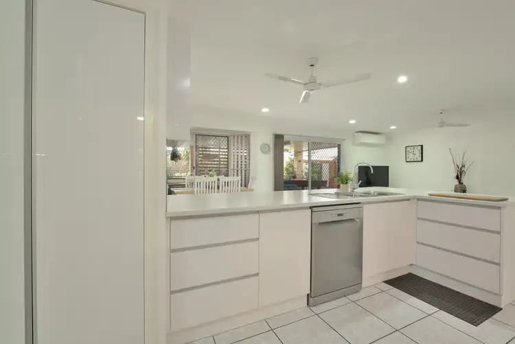 Fourth view of Homely house listing, 4 Alexandra Close, Clinton QLD 4680