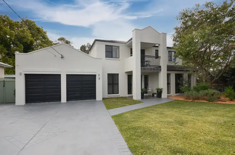 7 Warren Avenue, Grays Point NSW 2232