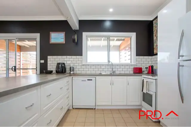 Fifth view of Homely house listing, 31 Elm Street, Tamworth NSW 2340