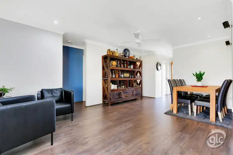 Sixth view of Homely house listing, 2 Placid Court, South Lake WA 6164