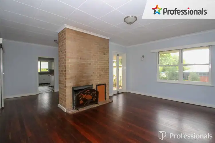Fifth view of Homely house listing, 121 Derry Ave, Mount Nasura WA 6112