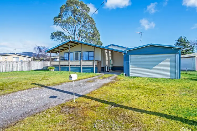 15 Shield Street, Zeehan TAS 7469