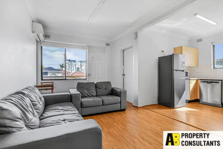 2/57 Harris Street, Harris Park NSW 2150