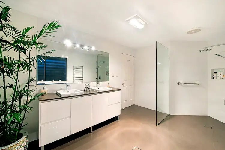 Seventh view of Homely house listing, 5 Bernardino Court, Mermaid Waters QLD 4218