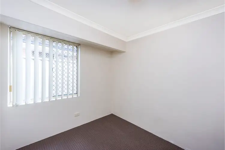 Seventh view of Homely house listing, 50 Fairway Circle, Connolly WA 6027