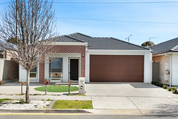 10 Saturn Court, Woodcroft SA 5162