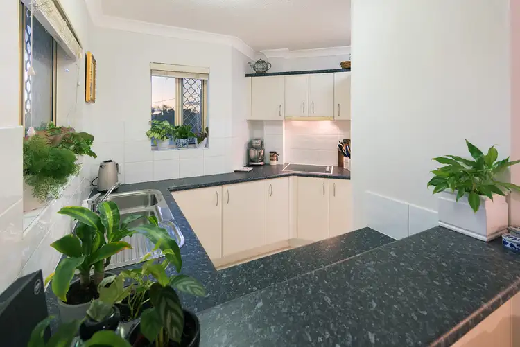 Fifth view of Homely unit listing, 4/68 Adamson Street, Wooloowin QLD 4030