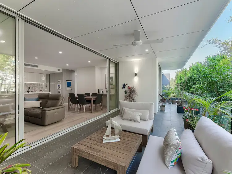 6/31 Lambert Road, Indooroopilly QLD 4068