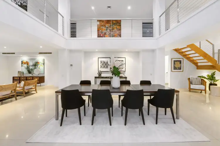 Fifth view of Homely house listing, 10 La Scala Court, Isle Of Capri QLD 4217